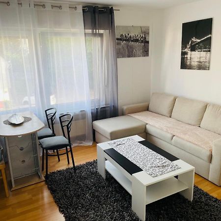 Bei Daniel Am Dortmunder Flughafen Apartment Ngoại thất bức ảnh